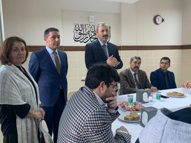 Proje İmam Hatip Lisesi Şehit Ve Gazi Ailelerini Buluşturdu