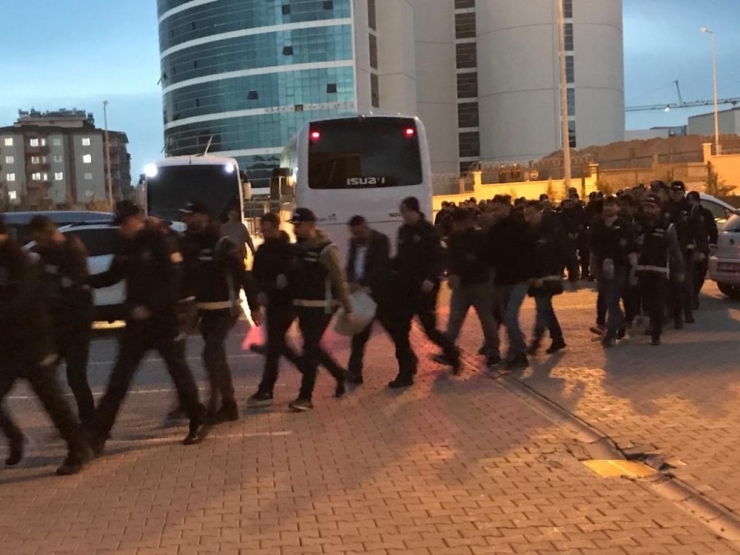 Batman Merkezli 8 İlde Sanal Bahis Operasyonu: 26 Şüpheli Tutuklandı