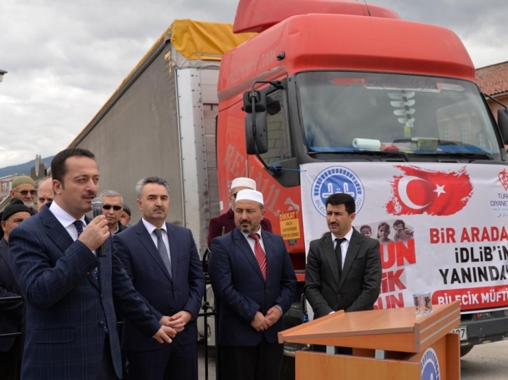 İdlib’e Yardım Tırları Uğurlandı