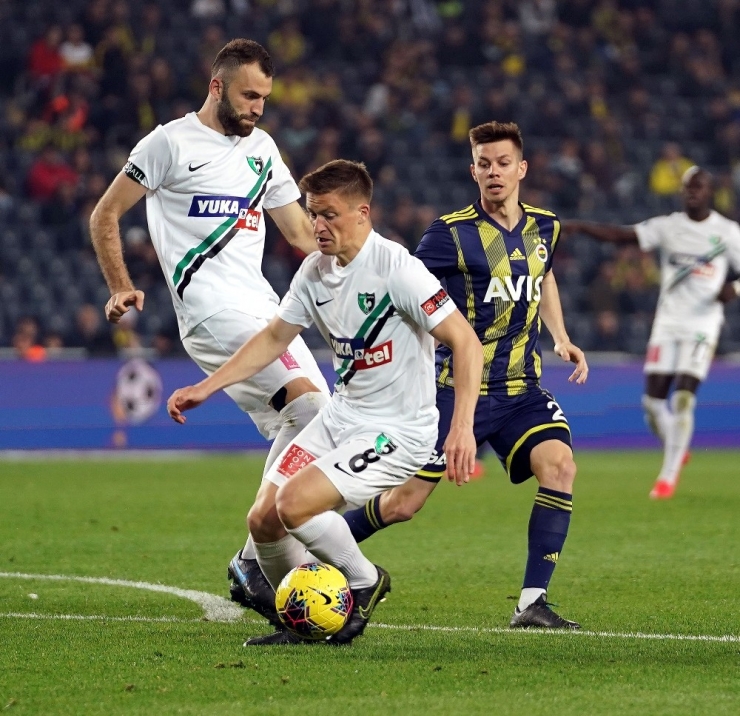 Süper Lig: Fenerbahçe: 2 - Denizlispor: 2 (Maç Sonucu)