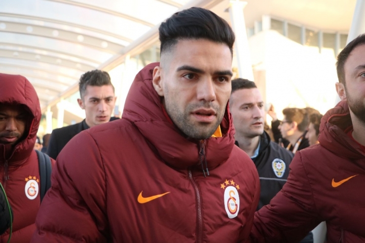 Galatasaray Kafilesine Sivas’ta Coşkulu Karşılama