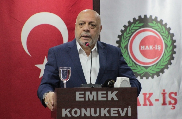 Hak-iş Genel Başkanı Arslan, 81 İlden Gelen Kadın Komite Başkanlarıyla Bir Araya Geldi