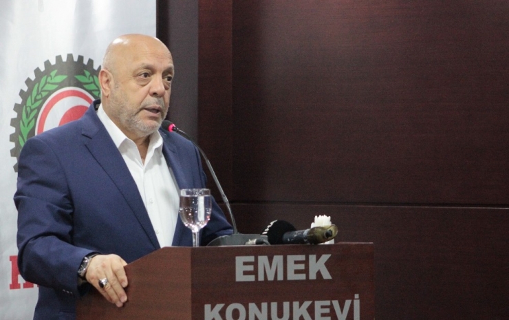 Hak-iş Genel Başkanı Arslan, 81 İlden Gelen Kadın Komite Başkanlarıyla Bir Araya Geldi