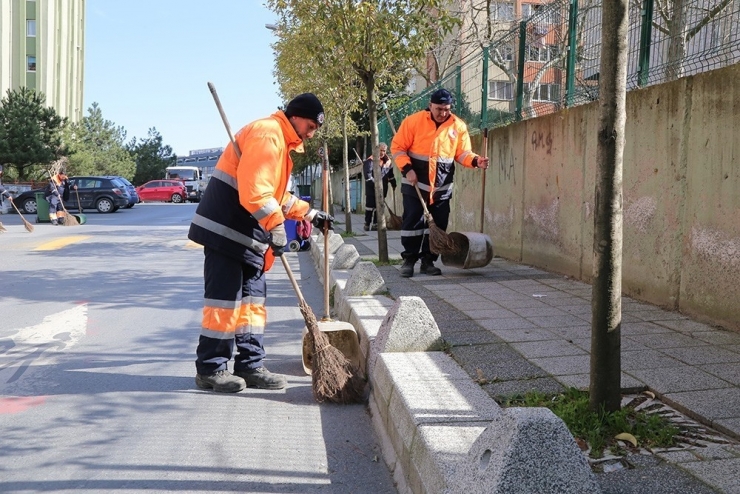 Kağıthane’nin Temizliği İçin Gece Gündüz Çalışılıyor