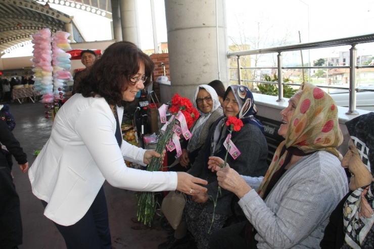 Kuyucak’ta Kadınlar Günü Kutlandı