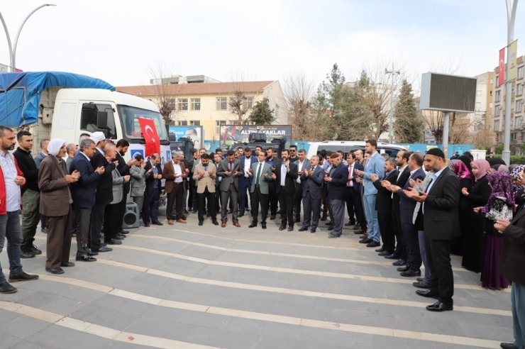 Cizre’den İdlib’e Bir Tır İnsani Yardım Gönderildi