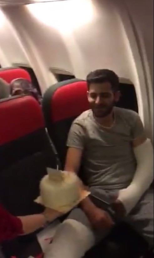 İdlib Gazisine Kabin Ekipleri Ve Pilotlardan Doğum Günü Sürprizi