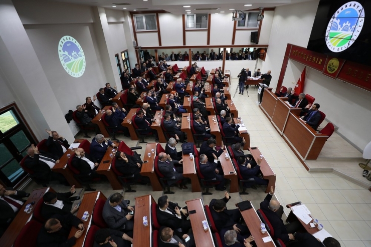 Büyükşehir Toplu Taşımaya 20 Yeni Otobüs Daha Geliyor