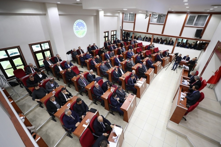 Büyükşehir Toplu Taşımaya 20 Yeni Otobüs Daha Geliyor