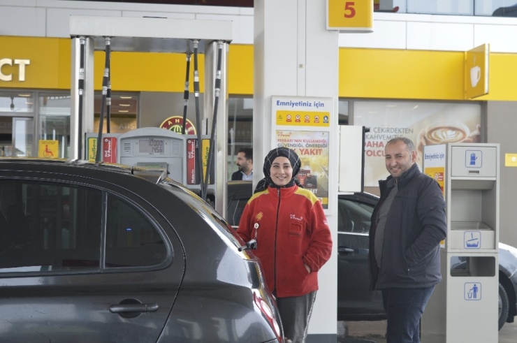 Erkek İşine Kadın Eli Değdi