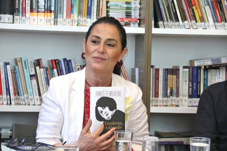 Nazan Kesal 8 Mart Kadınlar Gününde Ataşehir’de “Yaralarım Aşktandır” Dedi