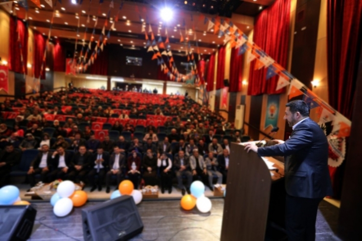 Belediye Başkanı Arı, Ak Parti Kozaklı, Hacıbektaş Ve Avanos İlçe Kongrelerine Katıldı