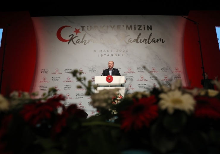 Cumhurbaşkanı Recep Tayyip Erdoğan: "Vicdanları Nasır Tutmuş Bir Dünyanın 8 Mart Dünya Kadınlar Günü Kutlaması, Kelimenin Tam Anlamıyla Riyakarlıktır."