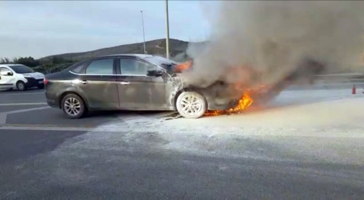 E-5’ Te Otomobil Alev Alev Yandı