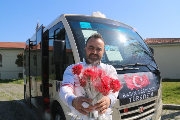 İstanbul’da Bugün Bu Minibüste Kadınlara Ulaşım Ücretsiz