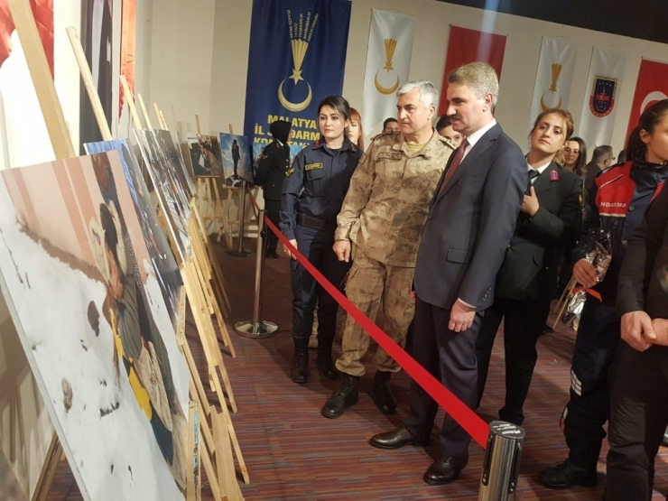 Jandarma Kadın Astsubaylar Fotoğraf Sergisi Açtı