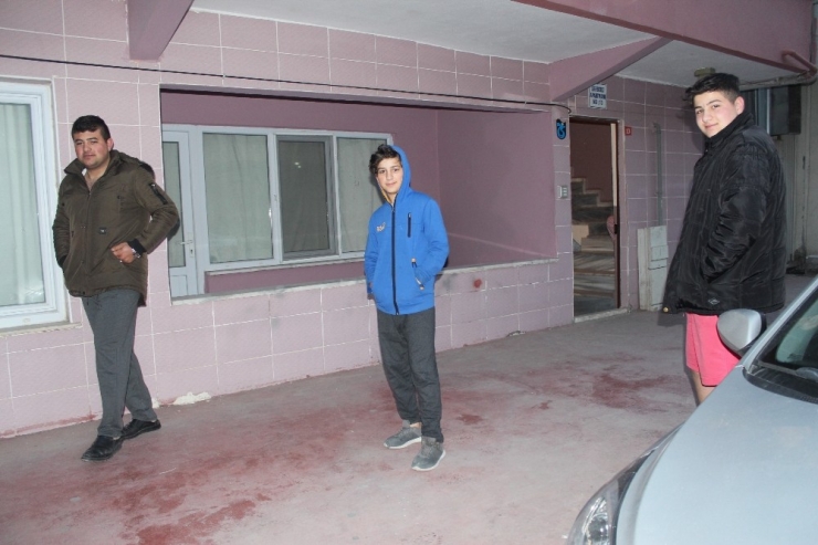 Yalova’da 3.8 Büyüklüğünde Deprem