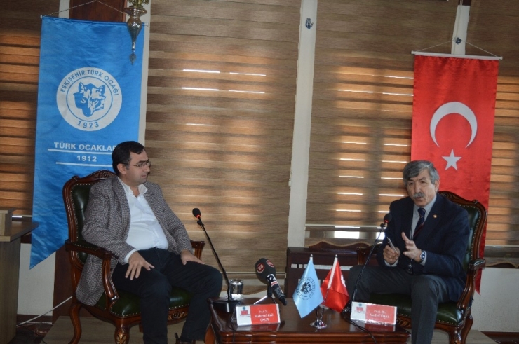 Prof. Dr. Okur: "Barış İsteniyorsa Yeni Suriye’nin Toprak Ve Nüfus Bütünlüğü İçin Türkiye Aynı Kıbrıs’ta Olduğu Gibi Garantör Olmalıdır"