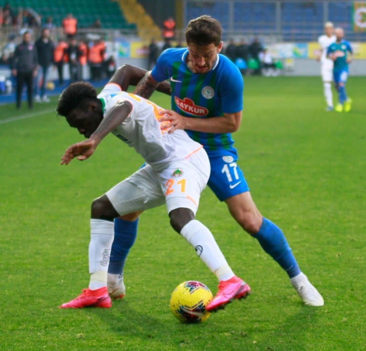 Süper Lig: Çaykur Rizespor: 1 - Aytemiz Alanyaspor: 1 (Maç Sonucu)