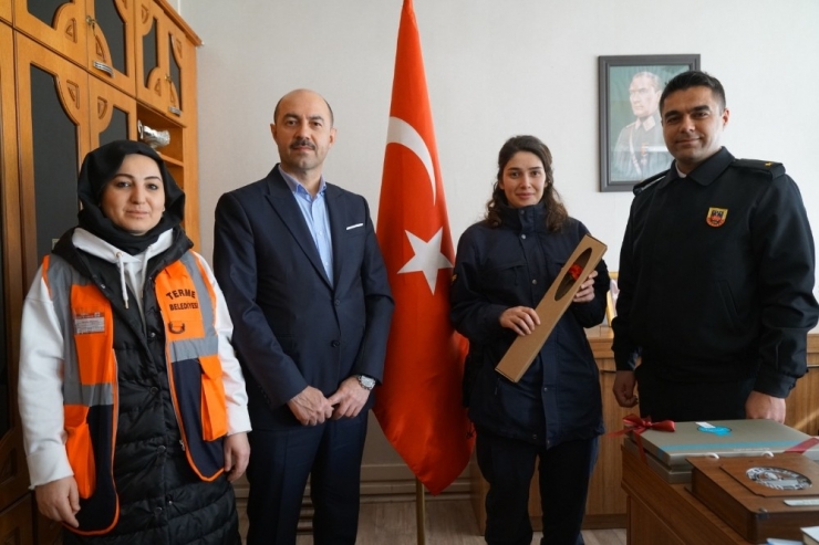 Termeli Kadınlardan 8 Mart’ta Anlamlı Hareket