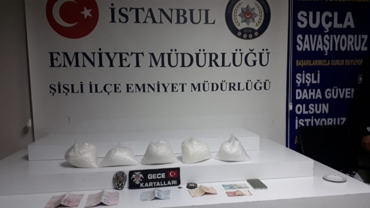 İstanbul’da Bekçiler İle Torbacı Arasındaki Kovalamaca Kamerada