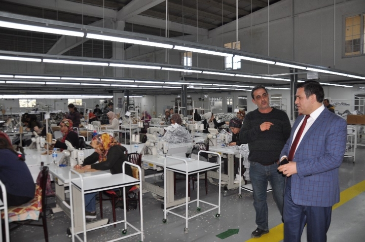 Kaymakam İmamoğlu Yatırımcılarla Bir Araya Geldi