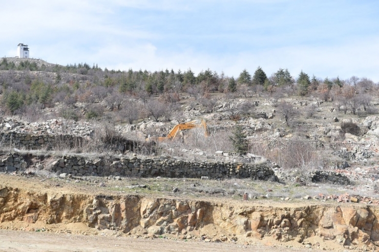 Cinderesi’nde İlk Kazma Vuruldu