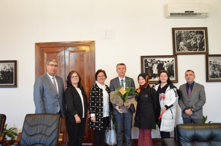 Kaymakam Sırmalı; “Kadınlar Sevgi, Fedakârlık Ve Hoşgörünün Simgesidir”