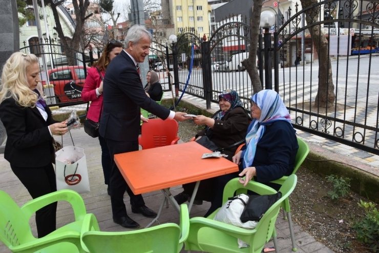 Başkan Güney’den Kadınlara Anlamlı Hediye