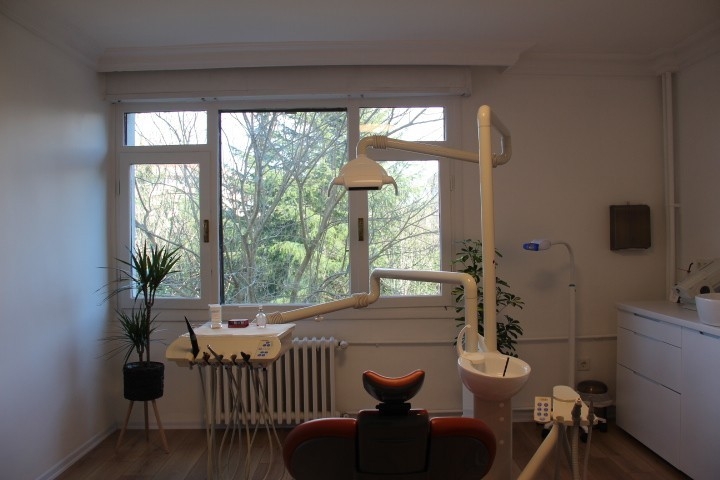 Beşiktaş’ta Dentaly Diş Kliniği Hizmete Açıldı