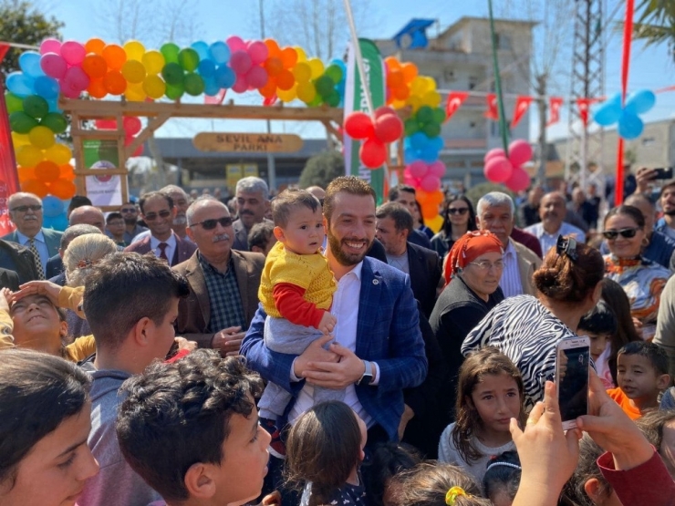 Aydemiroğlu Mahallesi İlk Parkına Kavuştu