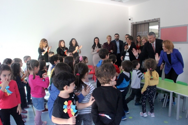 Bulut Gündüz Bakımevi Çocukları Rumen Kültürüyle Tanıştı