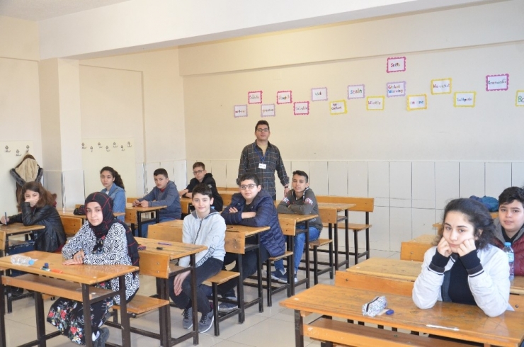 Elbistan Fen Lisesi’nden Matematik Yarışması Sınavı