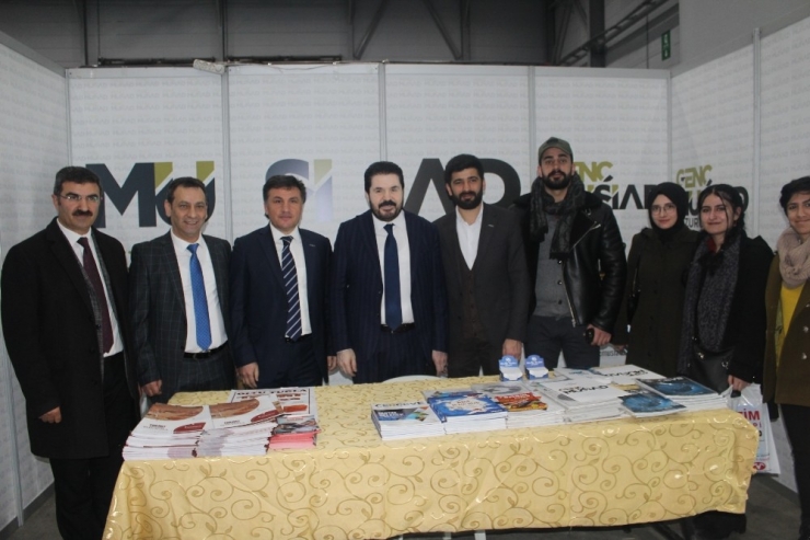 Demir: Fuarlar İşadamlarının Vizyonunu Genişletiyor