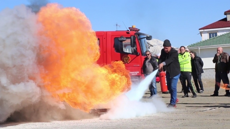 Erzincan’da Emniyet Personeline Yangın Eğitimi Verildi
