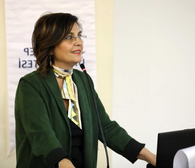 Gaün’de ‘İş Hayatında Kadının Gücü’ Etkinliği