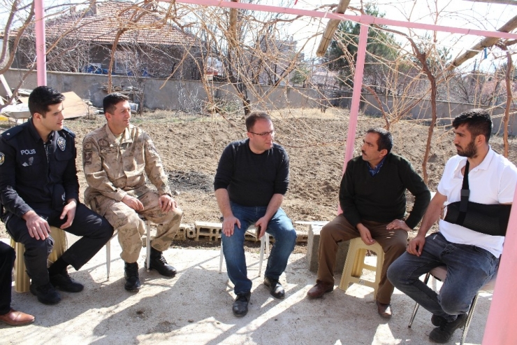 İdlib Gazisi Sivas’taki Baba Evine Geldi