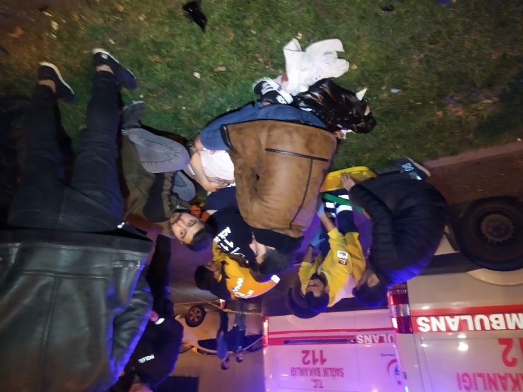 Beşiktaş’ta Otomobil Takla Attı: 1’i Ağır 2 Yaralı