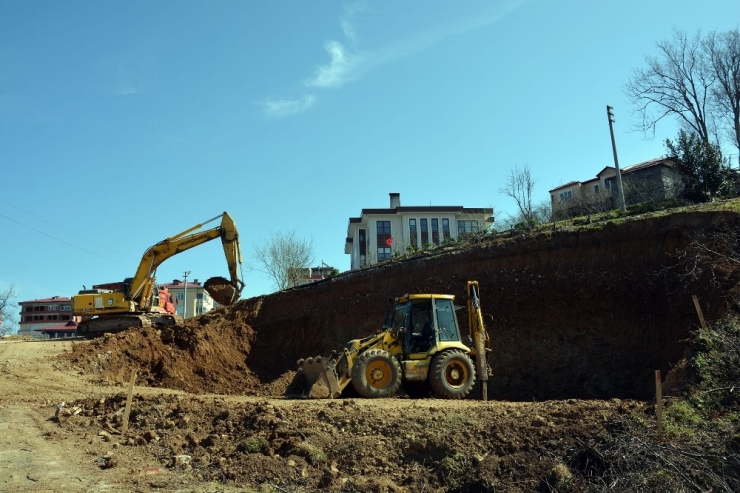 Yeni Müftülük Binasının Temel Kazısı Başladı