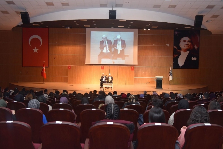 Kmü’de "İdlib Şehitlerini Anma Programı Düzenlendi