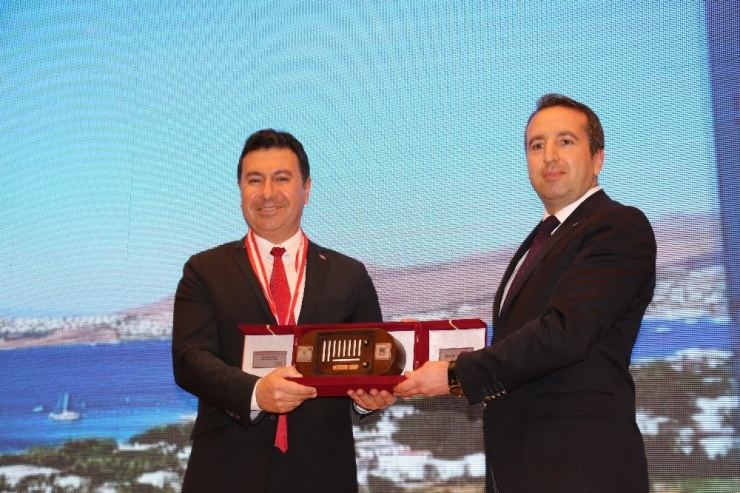 İhlas Medya’ya Ödül Yağdı