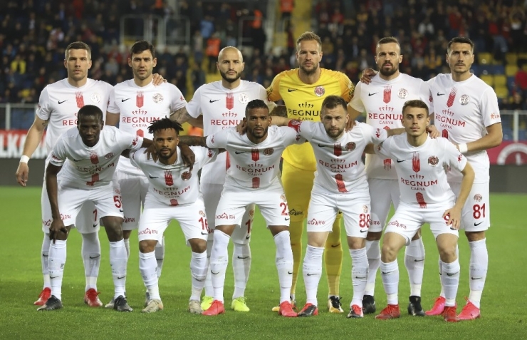 Süper Lig: Gençlerbirliği: 0 - Antalyaspor: 0 (İlk Yarı)