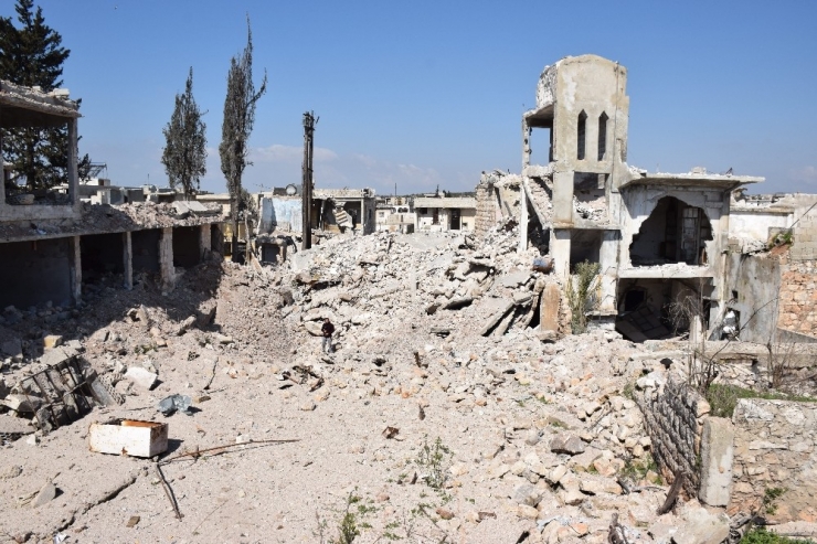 Ateşkes Sonrası İdlib’teki Enkaz Görüntülendi