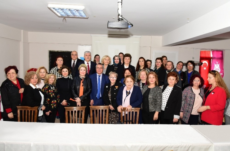 Yöresel Manisa Bezi Dokuma Kursu Açıldı