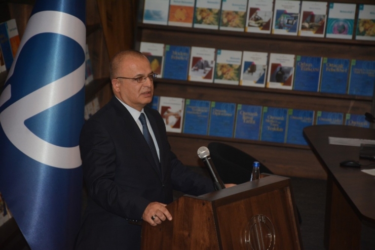 “Atatürk’ün Hastalığı, Vefatı, Cenaze Töreni Ve Defin İşlemleri: İddialar Ve Gerçekler” İsimli Söyleşisi