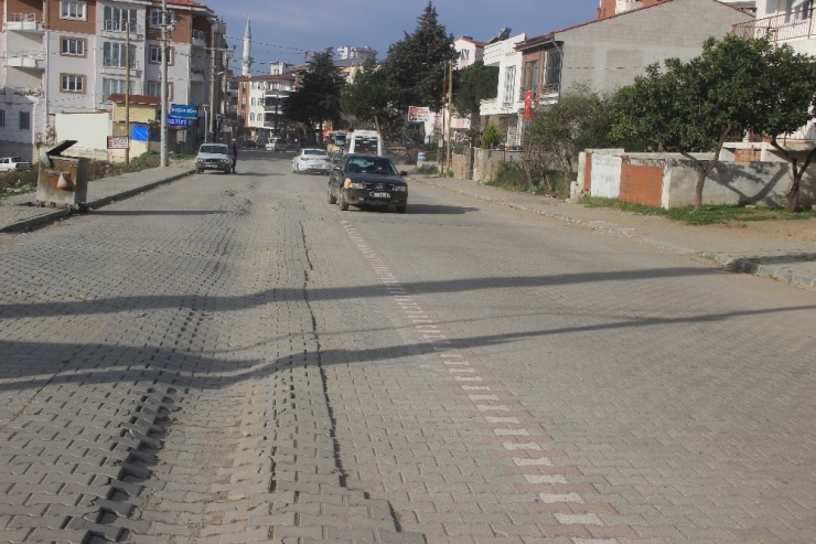 Tamir Edilen Yollar Çöktü, Sürücüler Zor Anlar Yaşıyor