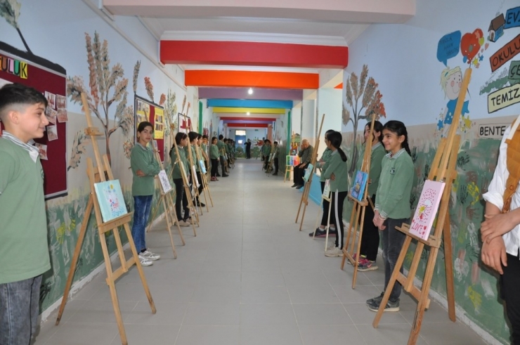 Cizre’de ’Kahraman Fidanlarımız’ Resim Sergisi