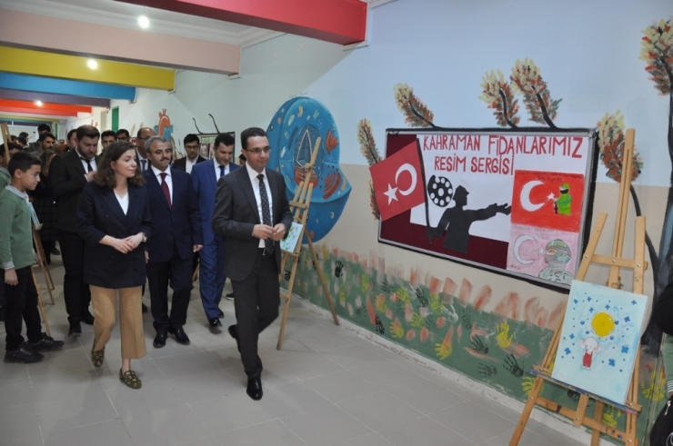 Cizre’de ’Kahraman Fidanlarımız’ Resim Sergisi