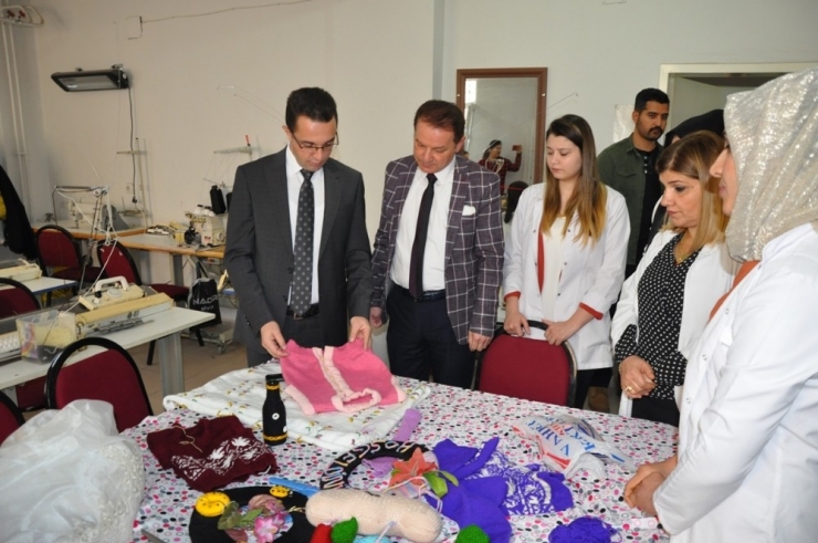 Kaymakam Sinanoğlu’ndan Çatom’a Ziyaret