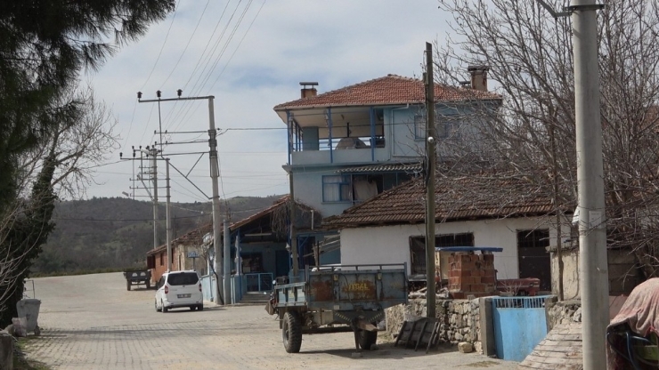 Bu Mahallenin 53 Yıldır Tapusu Yok